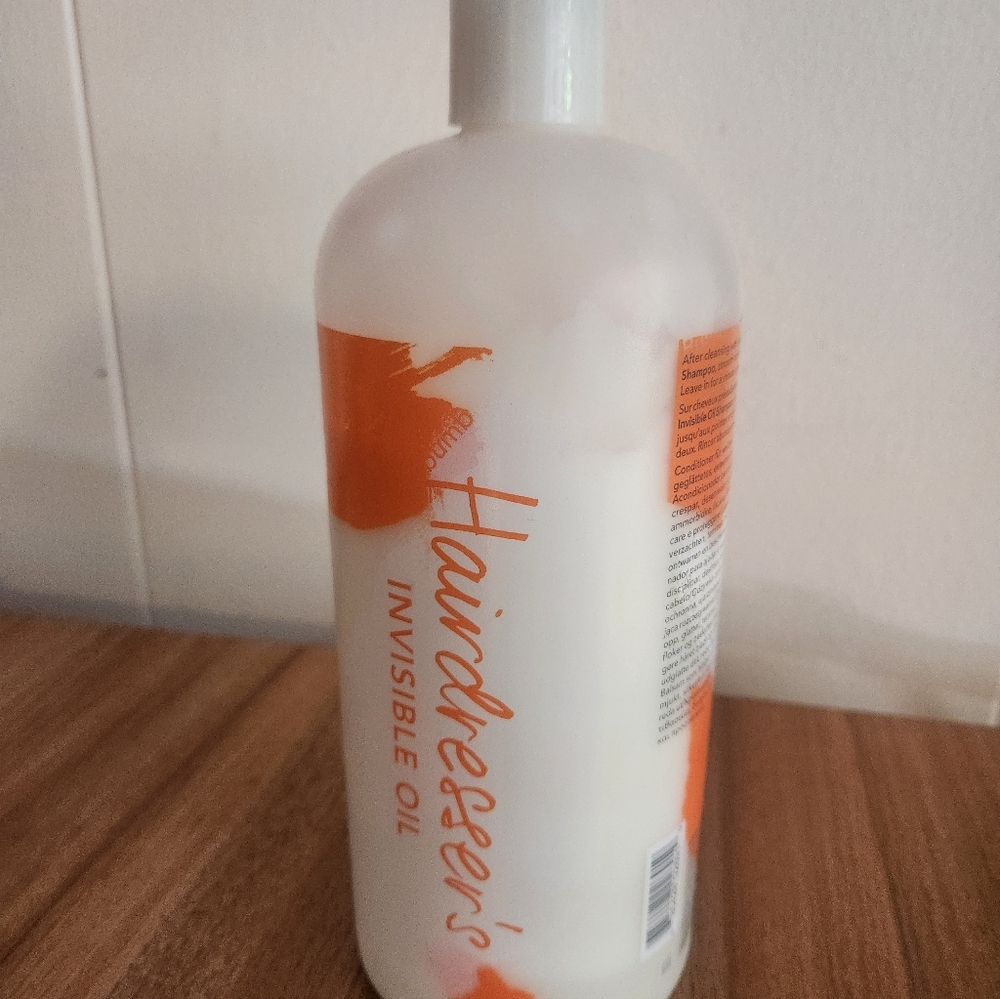 Hairdresser's Invisible Oil Hydrating Conditioner, Partly Used Liter - Picture 2 of 3